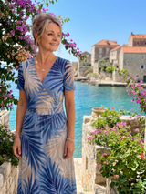 Jimena | Floral Print Short Sleeve V-Neck Midi Dress