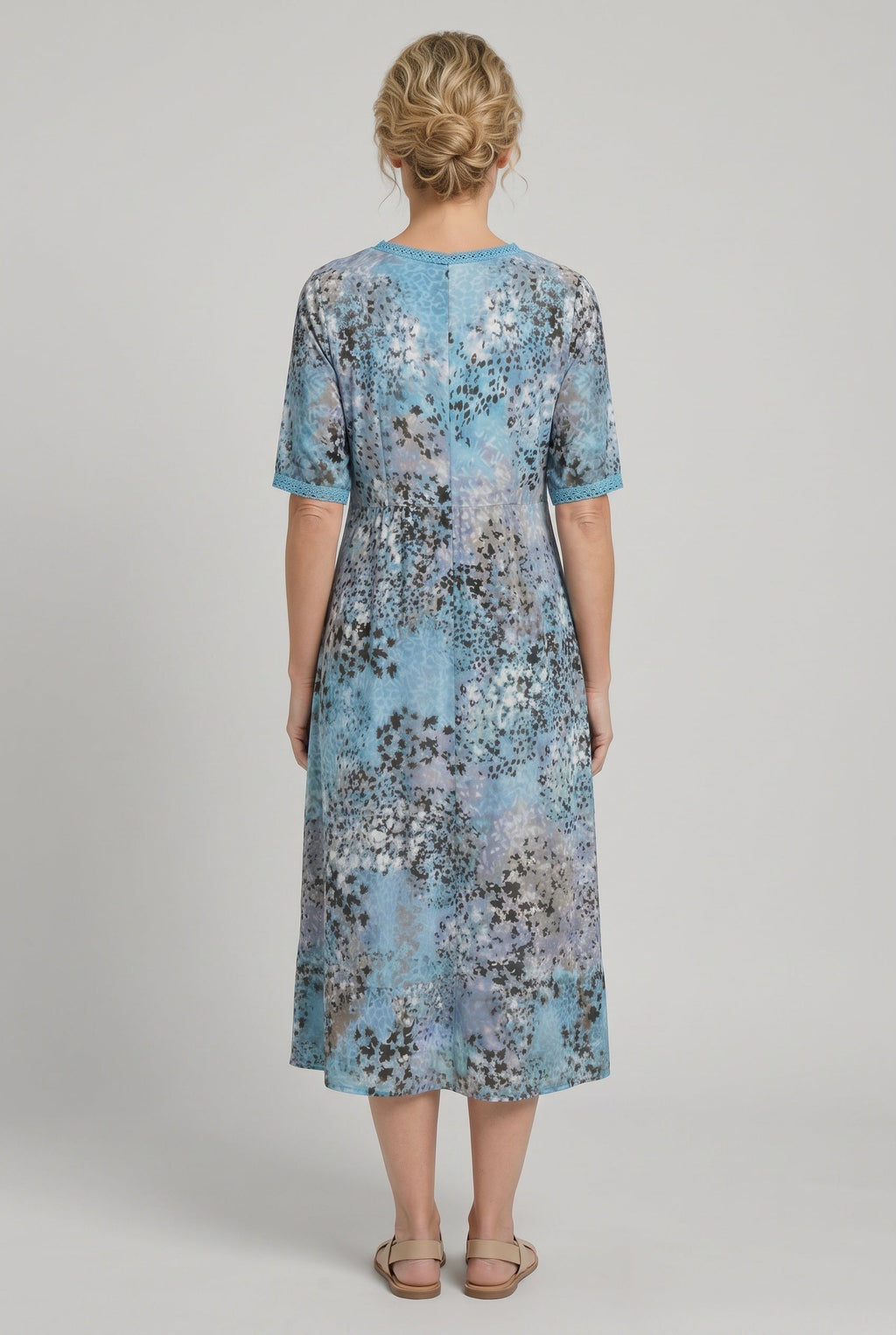 Mira | Relaxed Floral Pocket Midi Dress