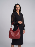 Soft leather tote bag Large capacity brown bucket bag Versatile commuting shoulder bag for women