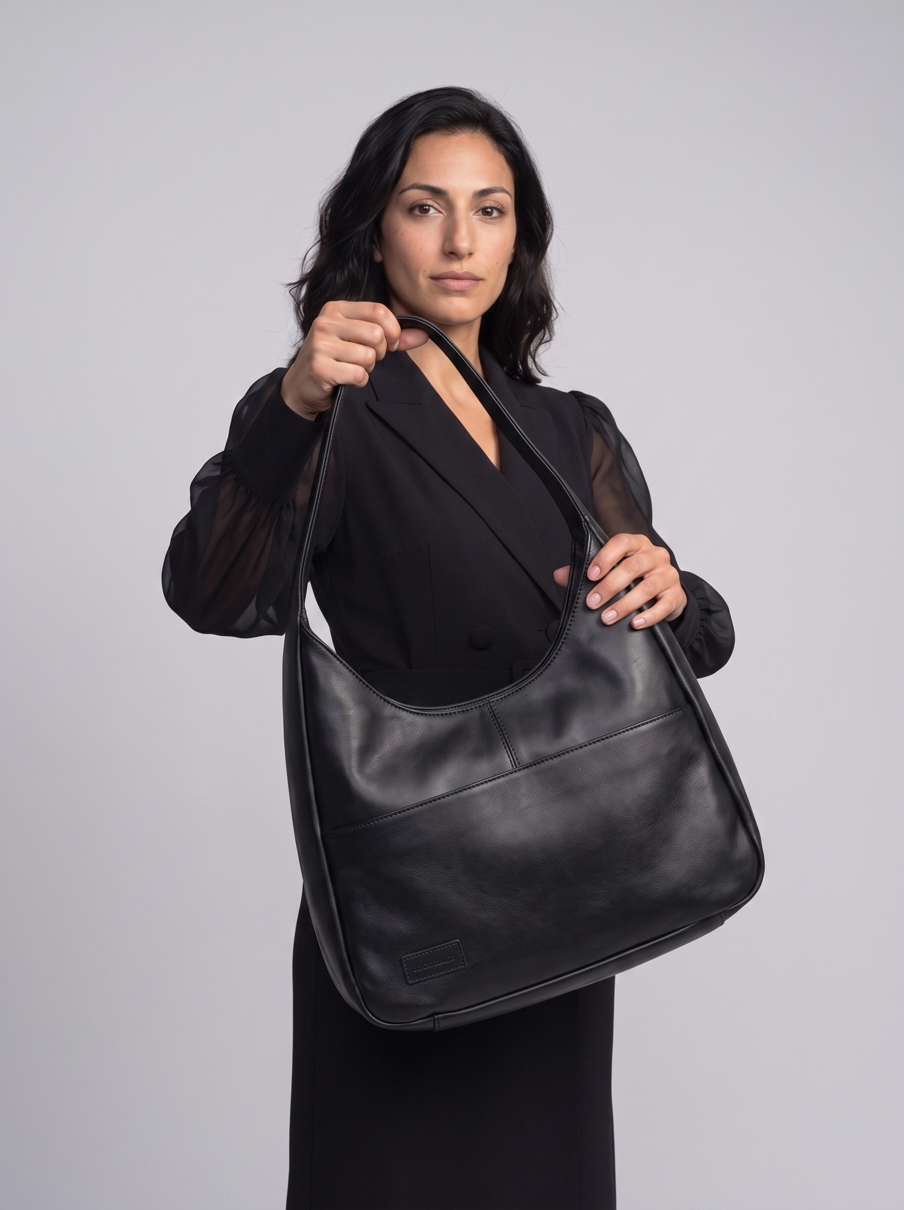 Soft leather tote bag Large capacity brown bucket bag Versatile commuting shoulder bag for women