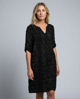 Avenzia | Floral V-Neck Midi Dress